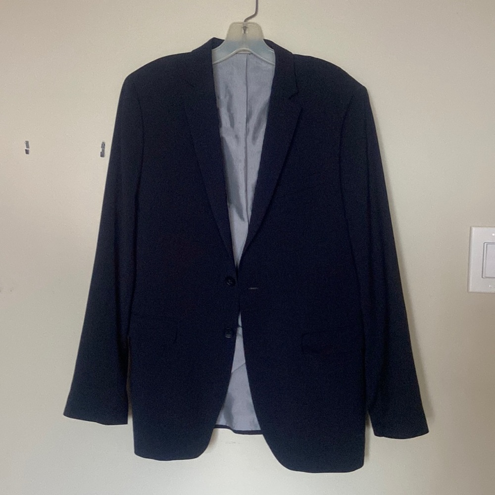 Men’s navy blue blazer